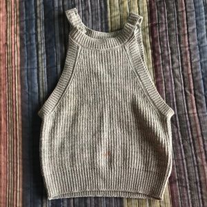 Woman’s Forever 21 knitted tank